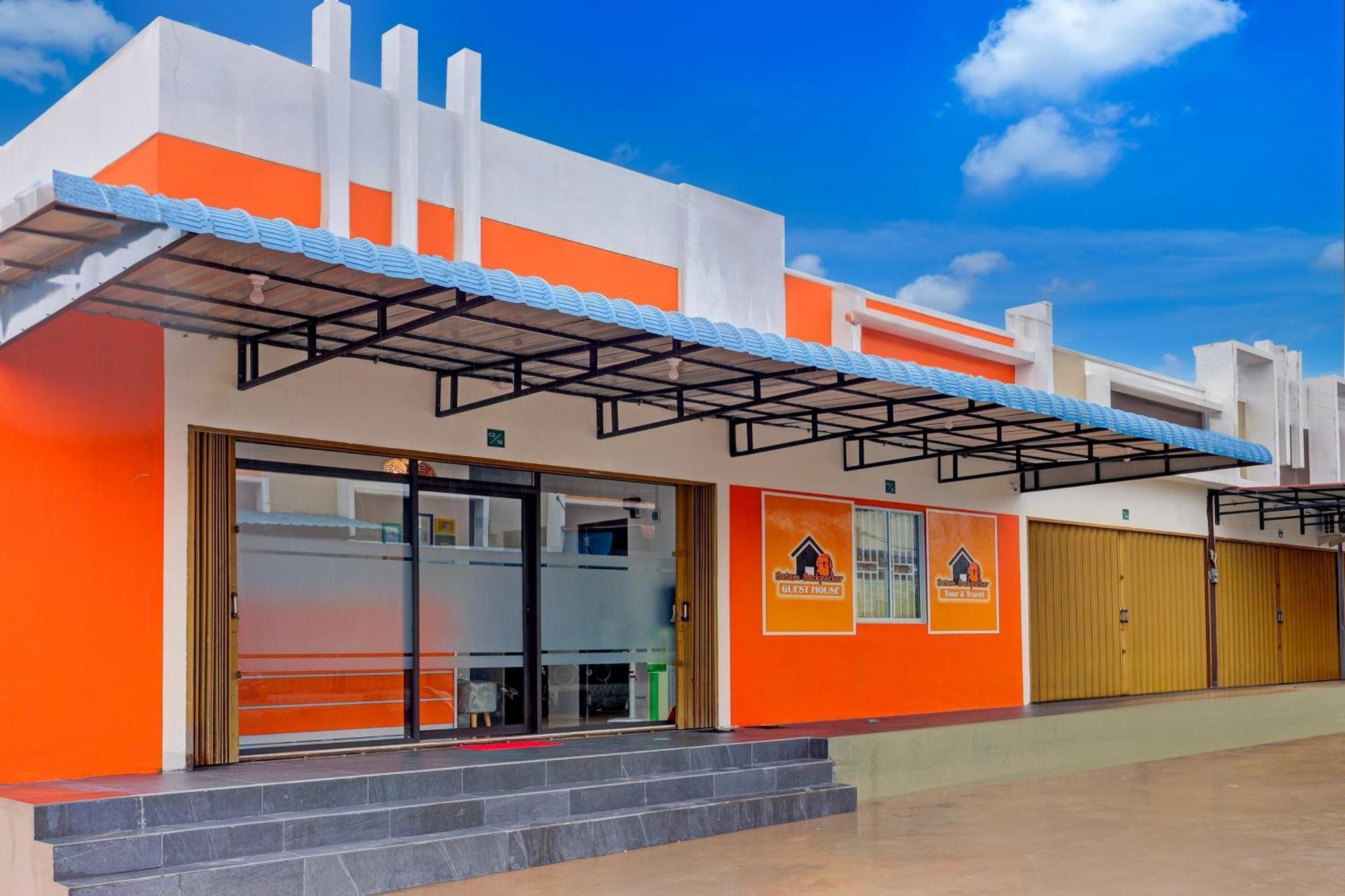 Super Oyo Capital O 93076 Batam Backpacker Guesthouse 2 Pembunuh Esterno foto