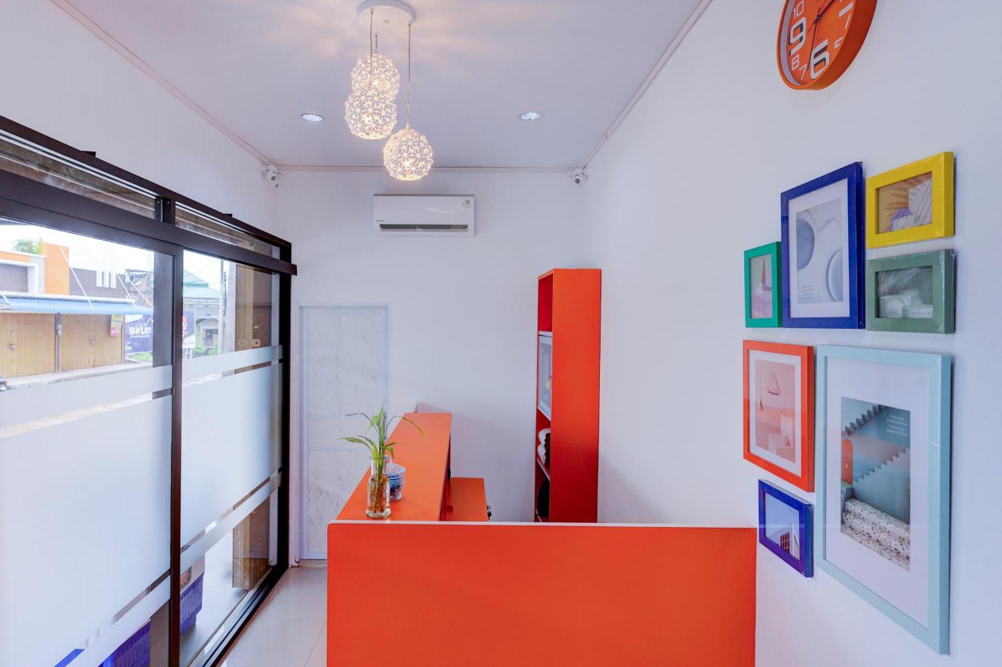 Super Oyo Capital O 93076 Batam Backpacker Guesthouse 2 Pembunuh Esterno foto